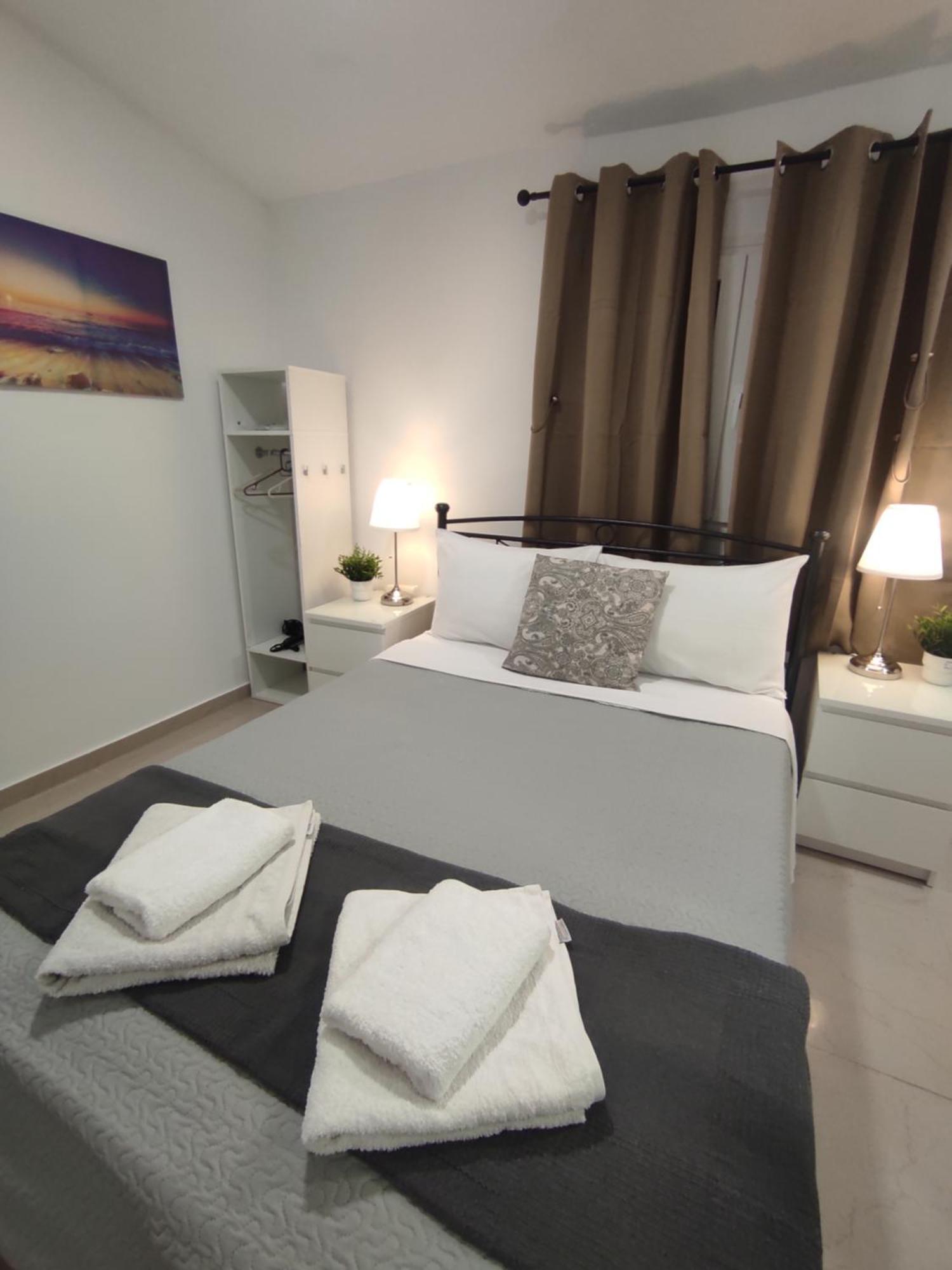 Johnson House Apartman Rafína Kültér fotó