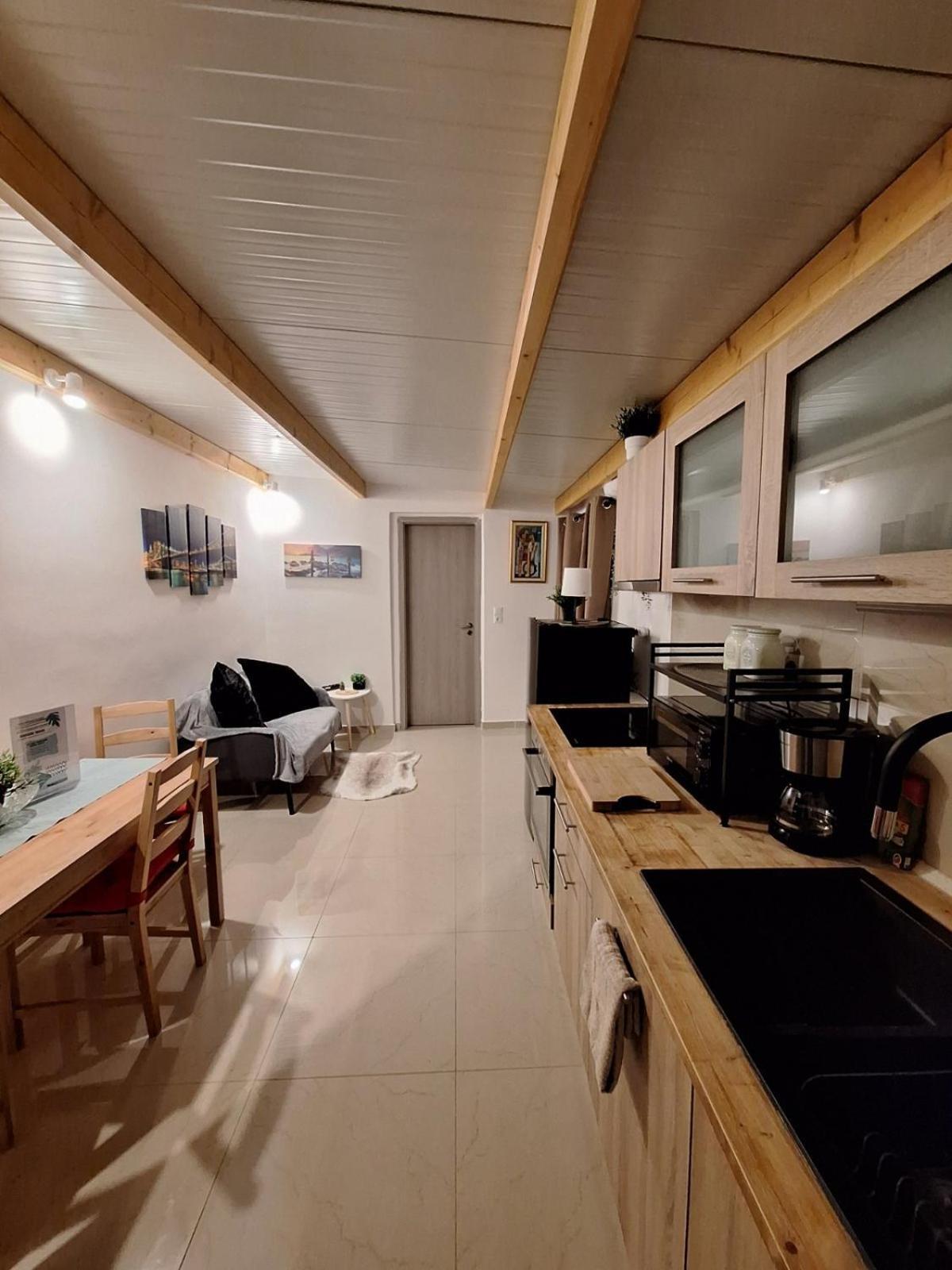 Johnson House Apartman Rafína Szoba fotó