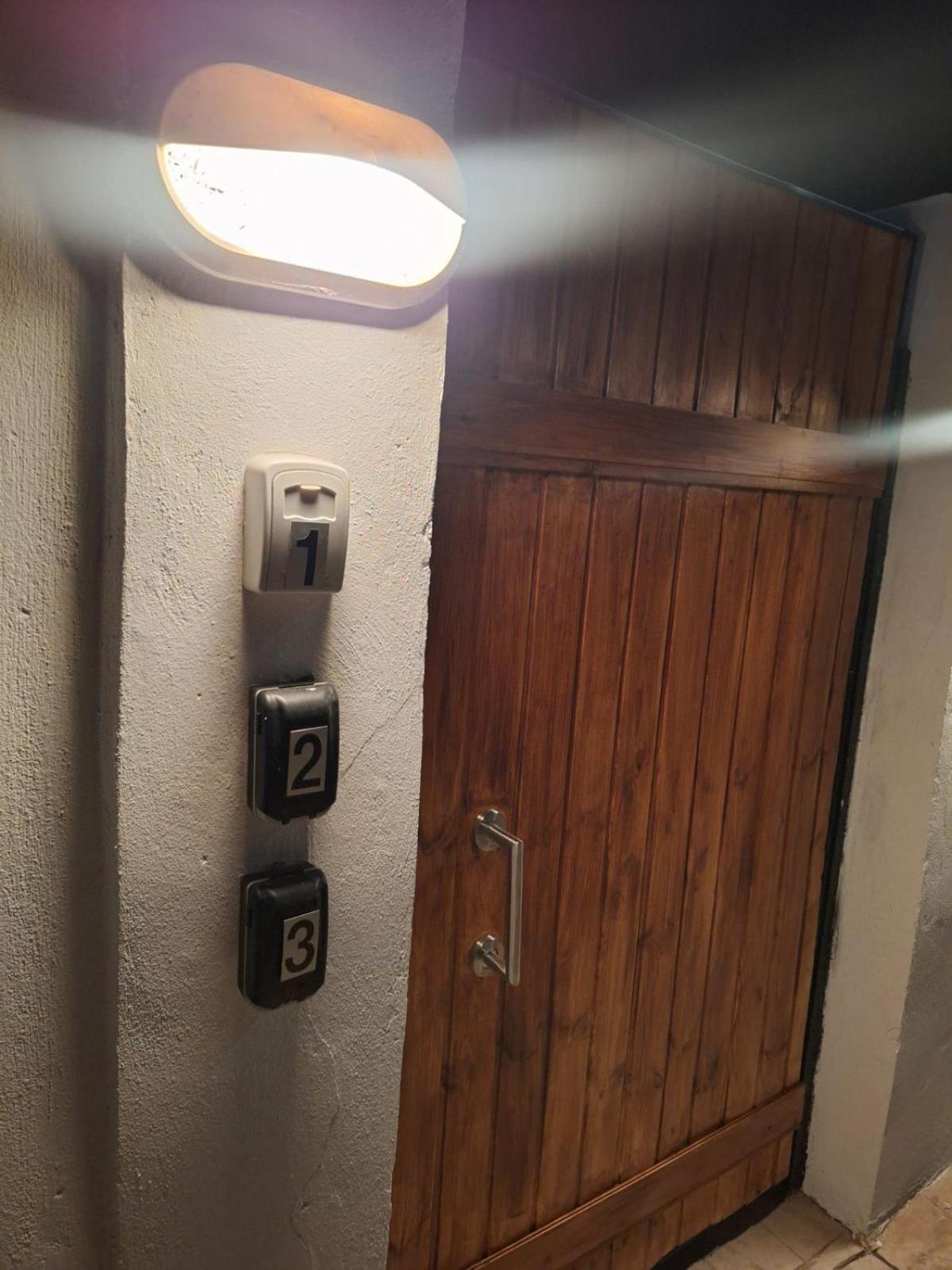Johnson House Apartman Rafína Kültér fotó
